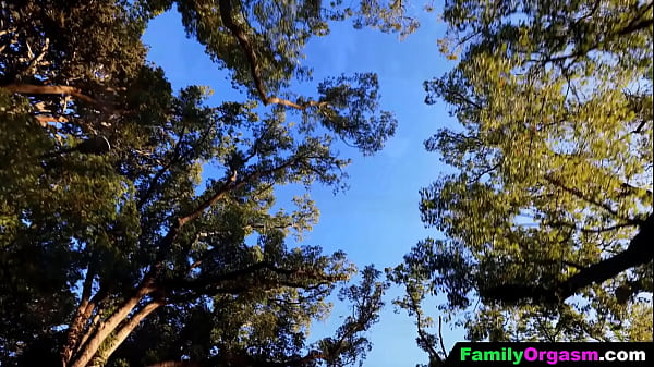 FamilyOrgasm – Swinger Sisters & Siblings Swap in a Fun Pool Day