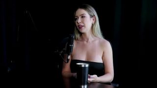 Sempre gostou de putaria, iniciou no lésbico e masturbação, deu dicas pra quem começa, queria transar no avião – Milena Moreau (WATCH ON: SHEER/RED)