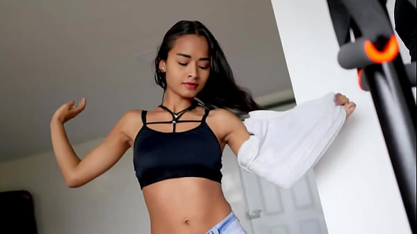 Flexible teen with big ass gagging on a huge cock during stretching routine!