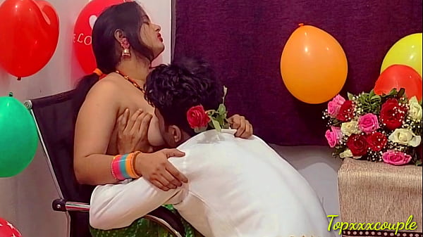 Hot mistress painful fuck on valentine day in office.